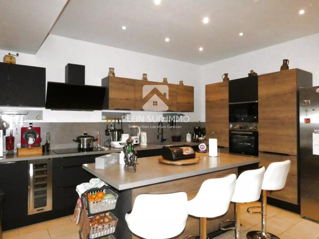 Appartement 4 pièces 77 m²