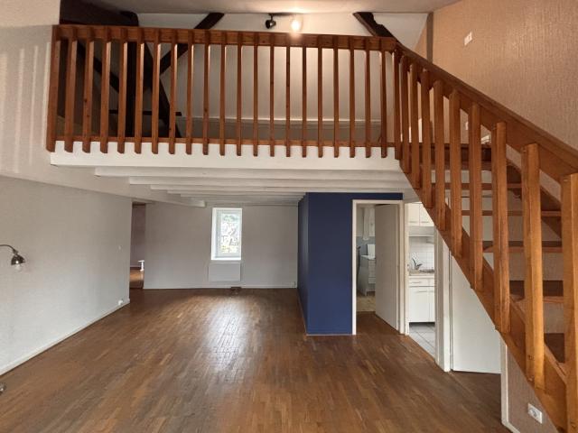 Appartement 4 pièces 77 m²