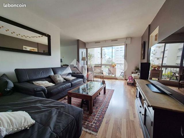 Appartement 4 pièces 77 m²