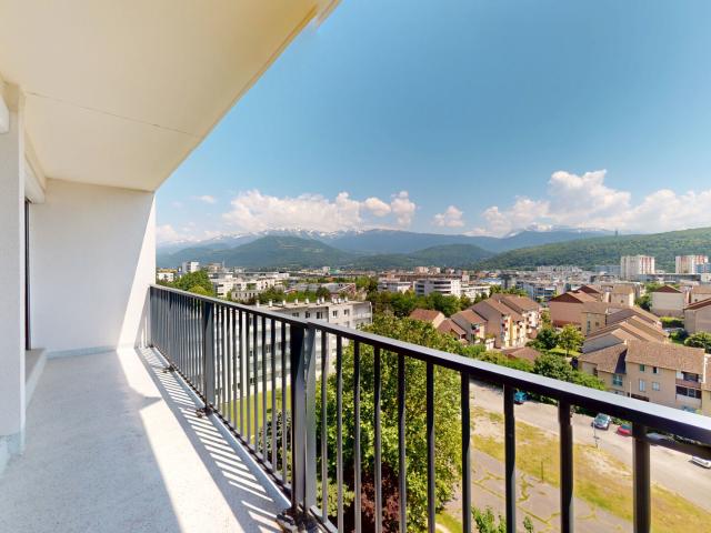 Appartement 4 pièces 77 m²