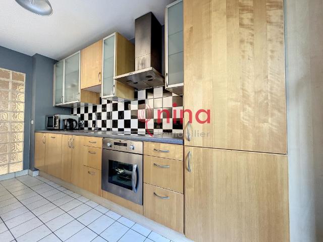 Appartement 4 pièces 77 m²