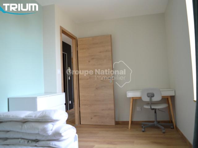 Appartement 4 pièces, 74 m² à louer à Neuville les Dames 01400