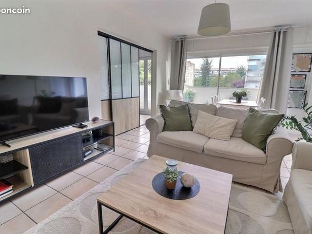 Appartement 4 pièces 74 m²