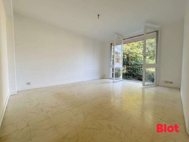 Appartement 4 pièces 74 m²