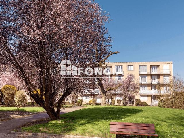 Appartement 4 pièces 74 m²
