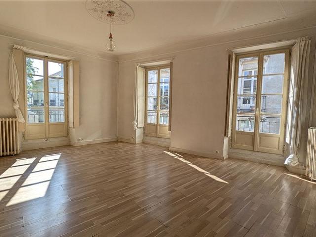 Appartement 4 pièces 74 m²