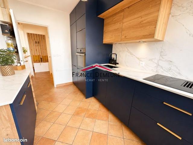 Appartement 4 pièces 74 m²