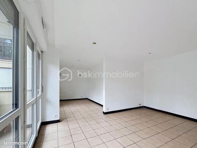 Appartement 4 pièces 74 m²