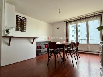 Appartement 4 pièces 74 m²
