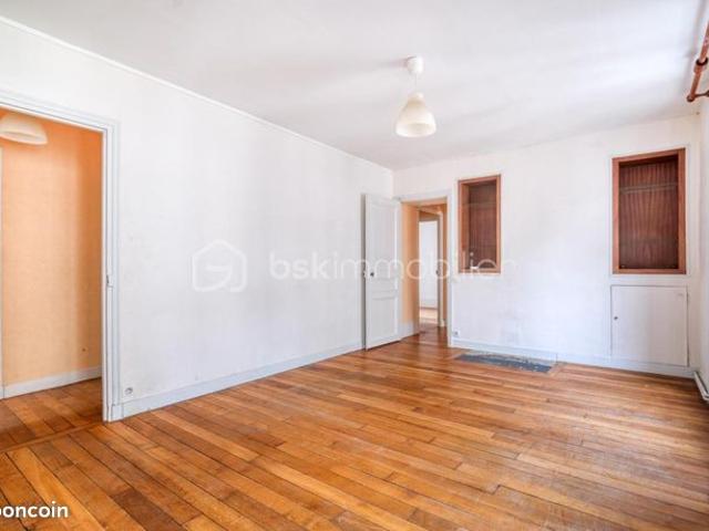 Appartement 4 pièces 74 m²