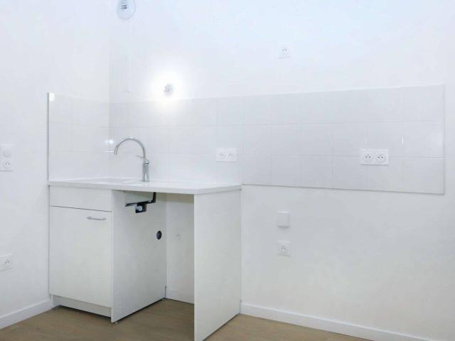 Appartement / 4 pièces / 75.20 m2