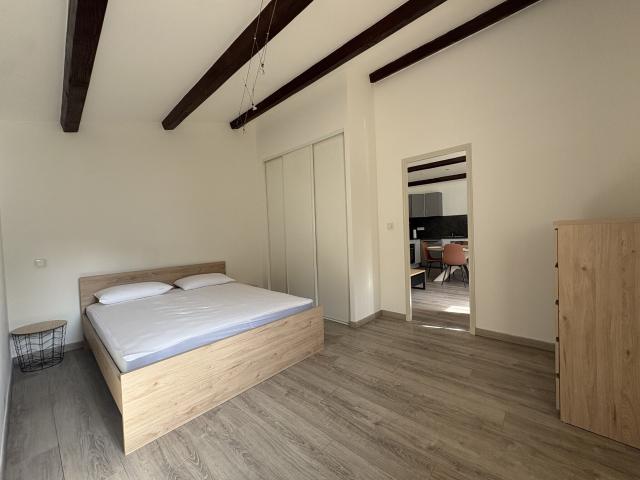 Haut de villa T4 meublé La Destrousse