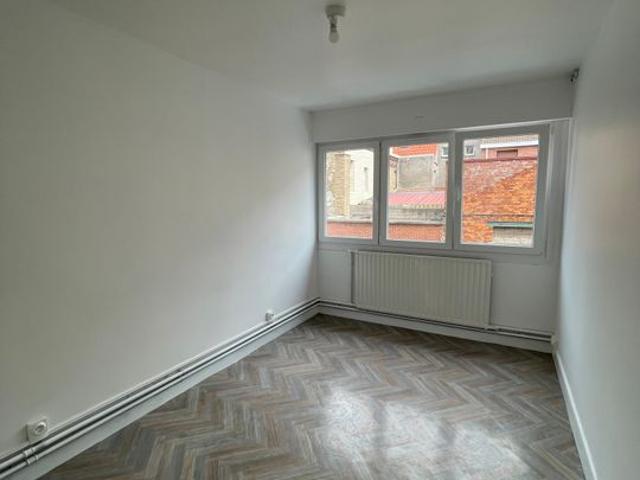 Appartement 4 pièces, 75 m² à louer à Coudekerque Branche 59210