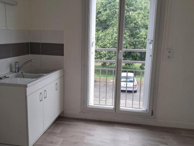Appartement 4 pièces, 75 m² à louer à L'Île Bouchard 37220