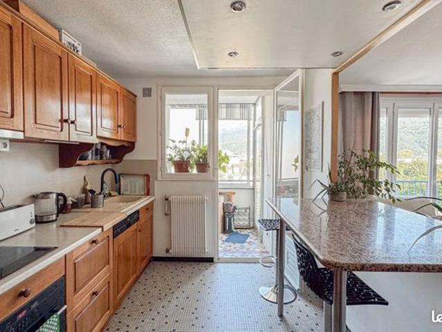 Appartement 4 pièces 75 m²