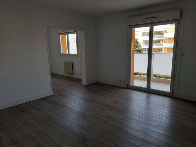 Appartement / 4 pièces / 76.44 m2