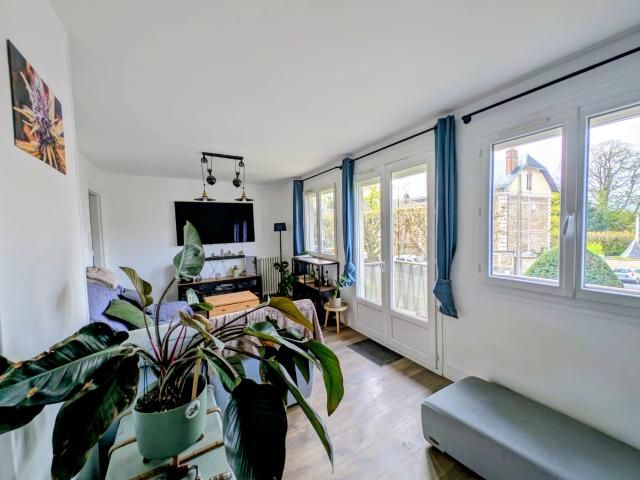 APPARTEMENT 4 PIECES 76.14M2 LA FERTE ALAIS