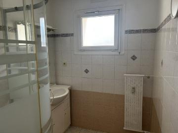 Appartement 4 pièces, 76 m² à louer à Montélimar 26200