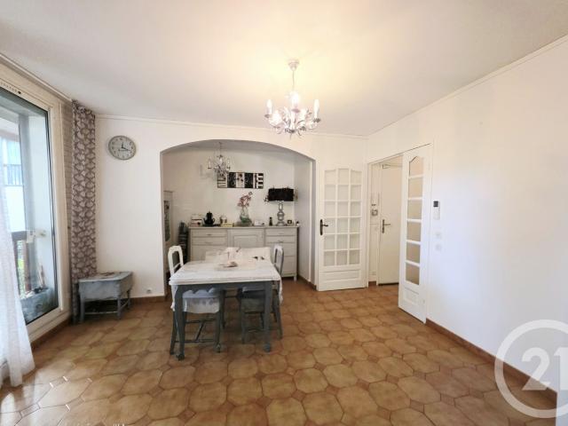 Appartement 4 pièces 76 m²