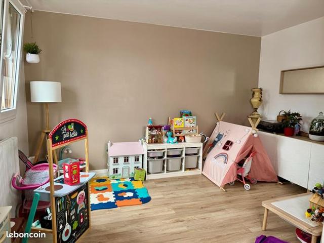Appartement 4 pièces 76 m²