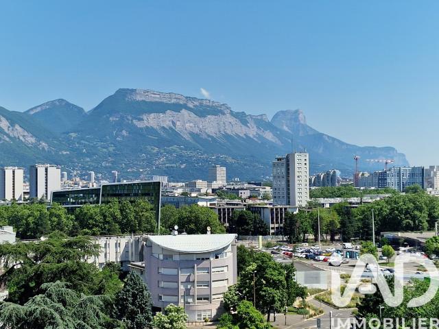 Appartement 4 pièces 76 m²