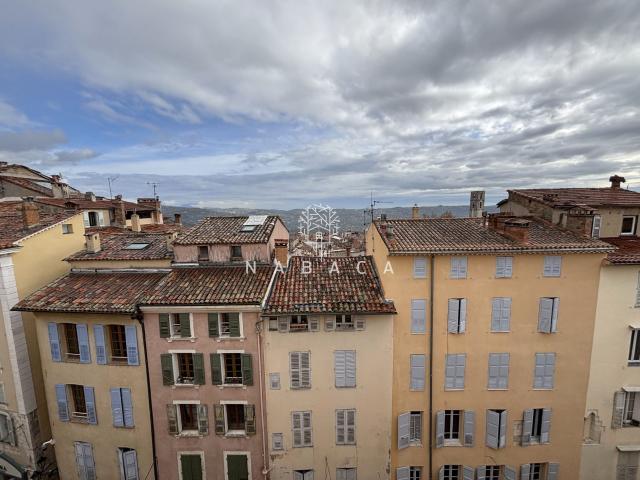 Appartement 4 pièces 76 m²