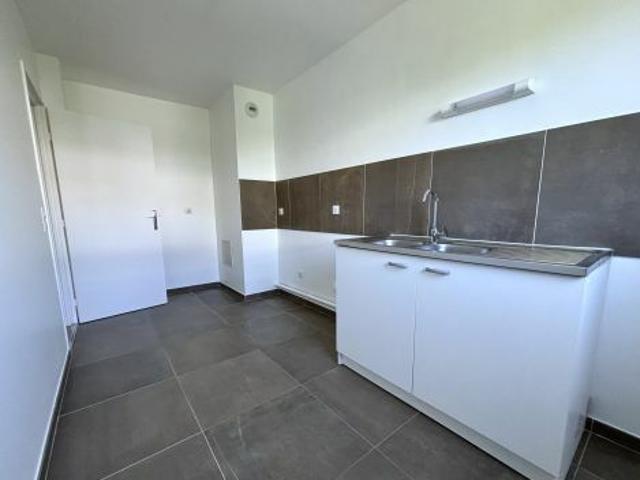 Appartement 4 pièces 78150