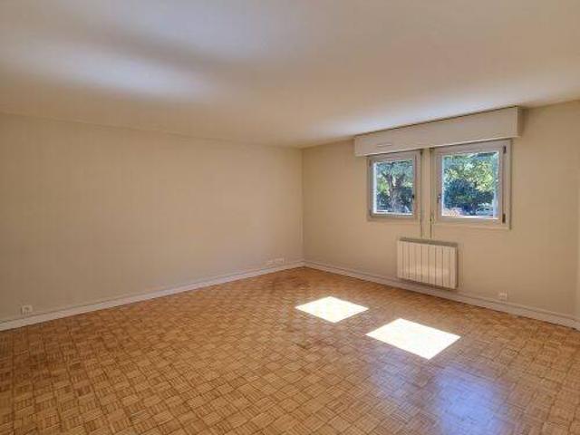 Appartement 4 pièces 78150