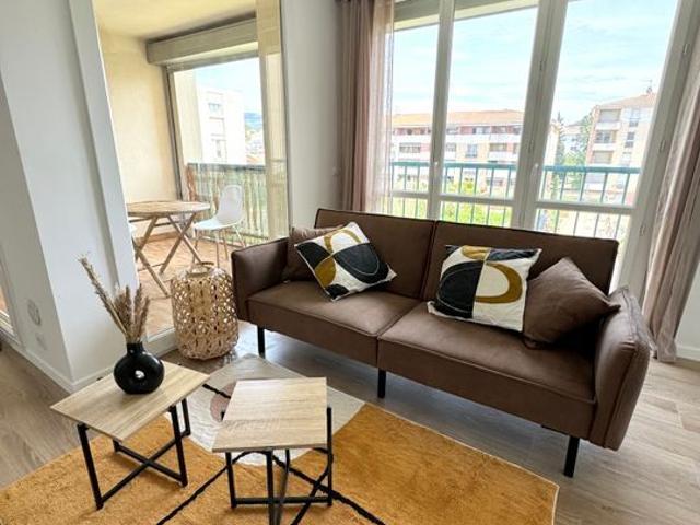 Appartement 4 pièces, 78 m² à louer à Aubagne 13400