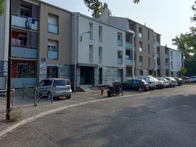 Appartement 4 pièces, 78 m² à louer à Avignon 84000