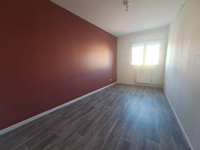 Appartement 4 pièces, 78 m² à louer à Faulquemont 57380