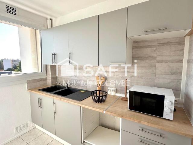 Appartement 4 pièces, 78 m² à louer à Laon 02000