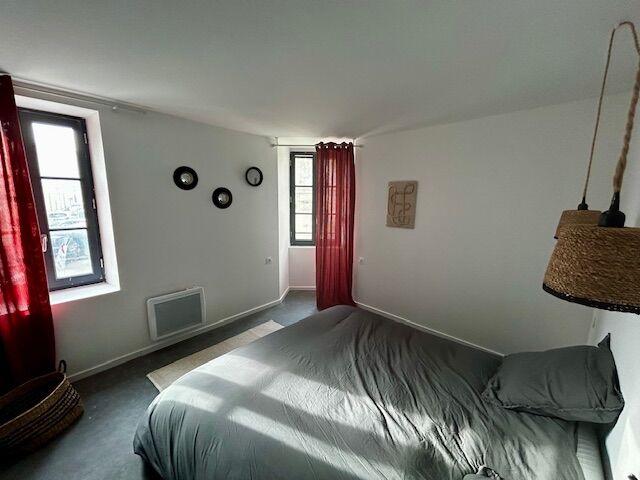Appartement 4 pièces, 79 m² à louer à Blaye 33390