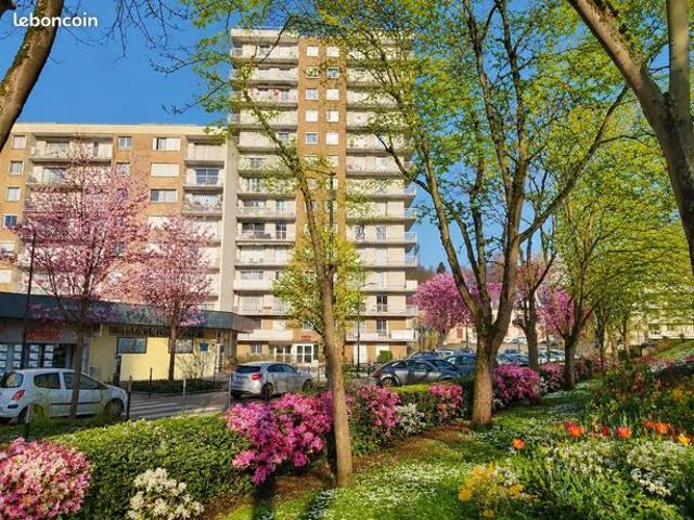 Appartement 4 pièces 79 m²