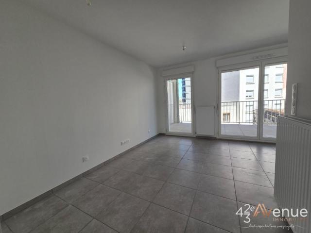 Appartement 4 pièces 77 m²