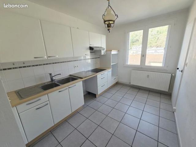 Appartement 4 pièces 79 m²