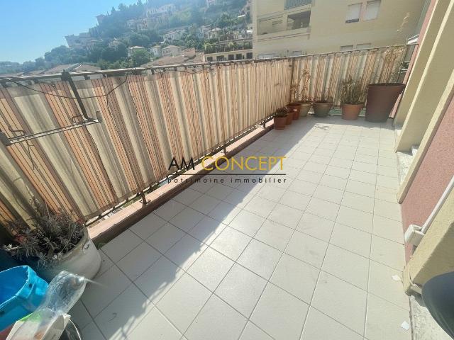 Appartement 4 pièces 79 m²