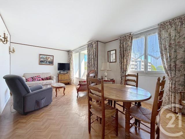 Appartement 4 pièces 83 m²