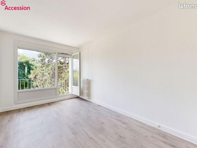 APPARTEMENT 4 pièces 79 m²