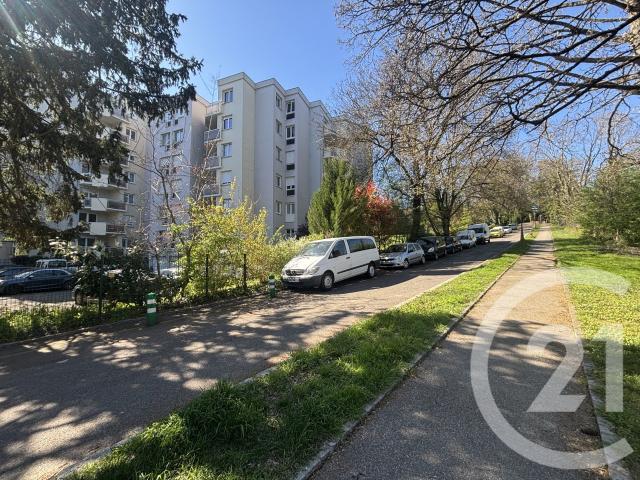 Appartement 4 pièces 79 m²