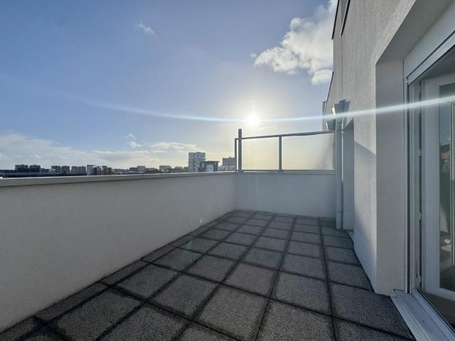 Appartement 4 pièces 7 m²