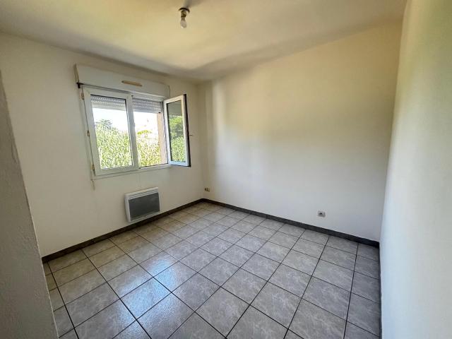 Appartement 4 pièces, 83 m² à louer à Agde 34300