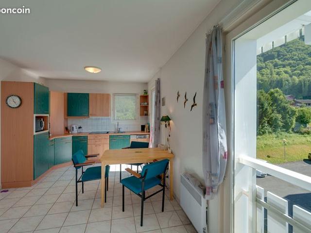 Appartement 4 pièces 83 m²