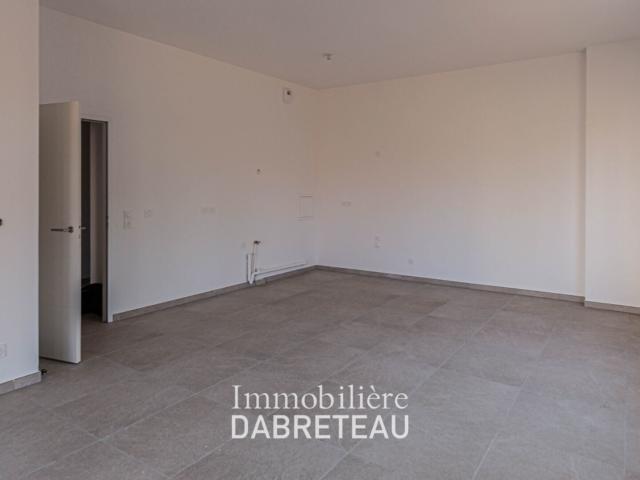 Appartement 4 pièces 83 m²