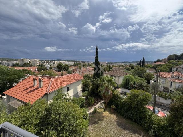 Appartement 4 pièces 83 m²