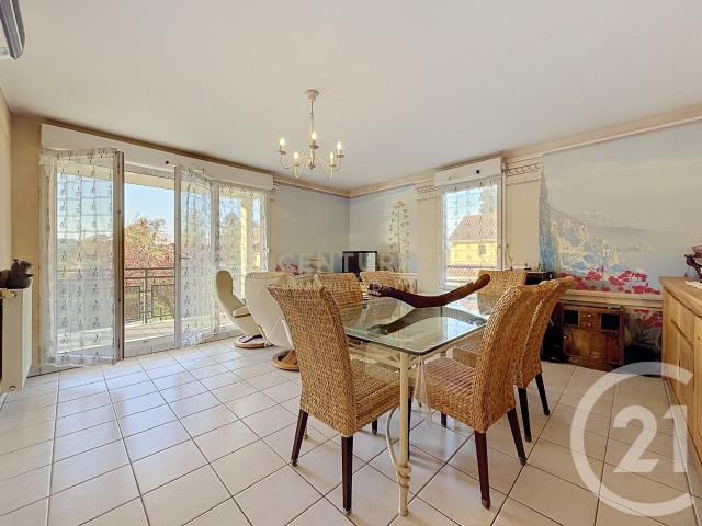 Appartement 4 pièces 83 m²