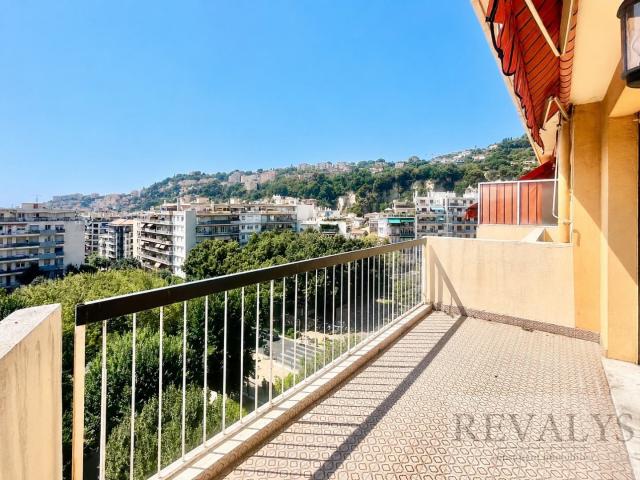 Appartement 4 pièces 83 m²