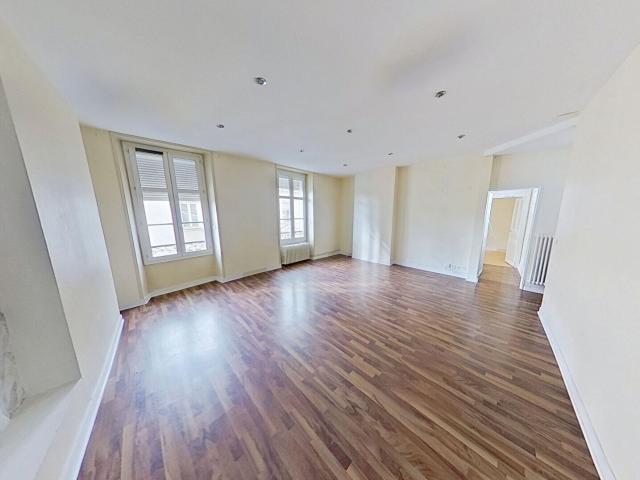 Appartement 4 pièces 83 m²