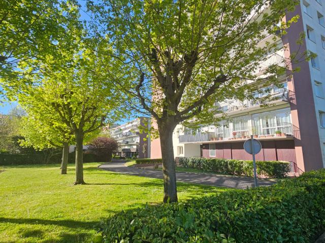 Appartement 4 pièces 83 m²