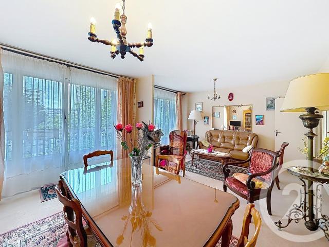 Appartement 4 pièces 83 m²